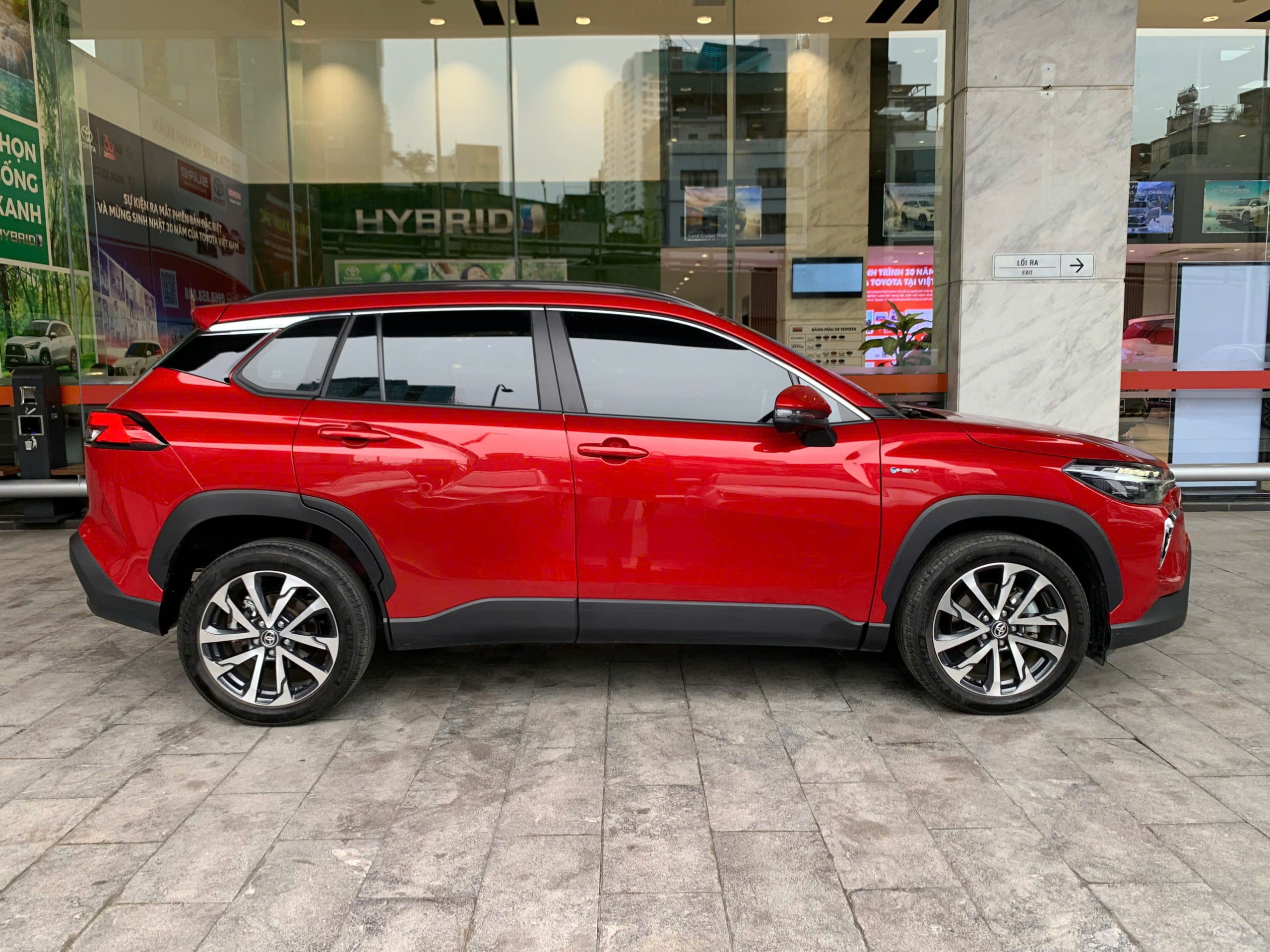Corolla Cross HEV 2025 - Ảnh 11