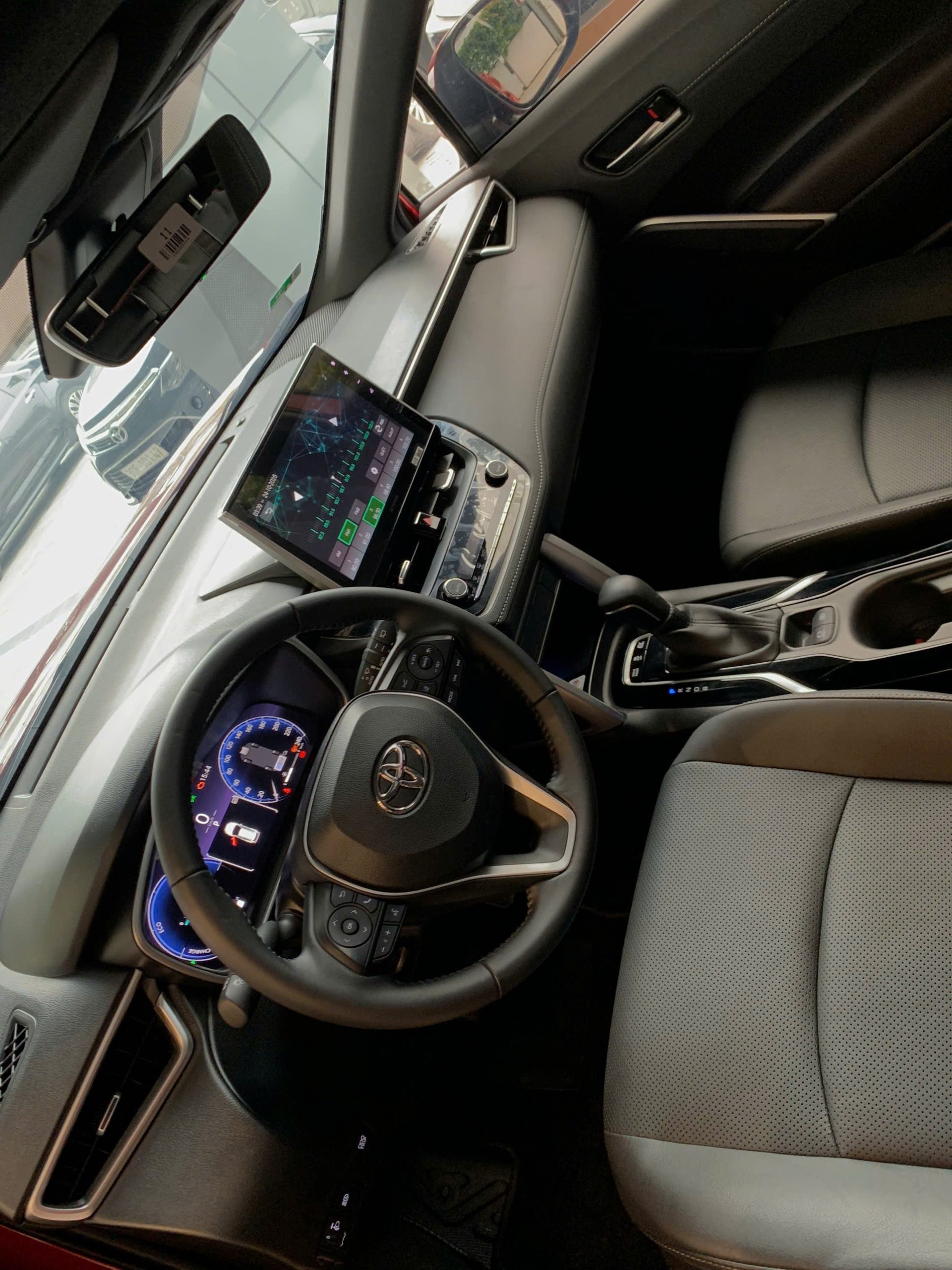 Corolla Cross HEV 2025 - Ảnh 12