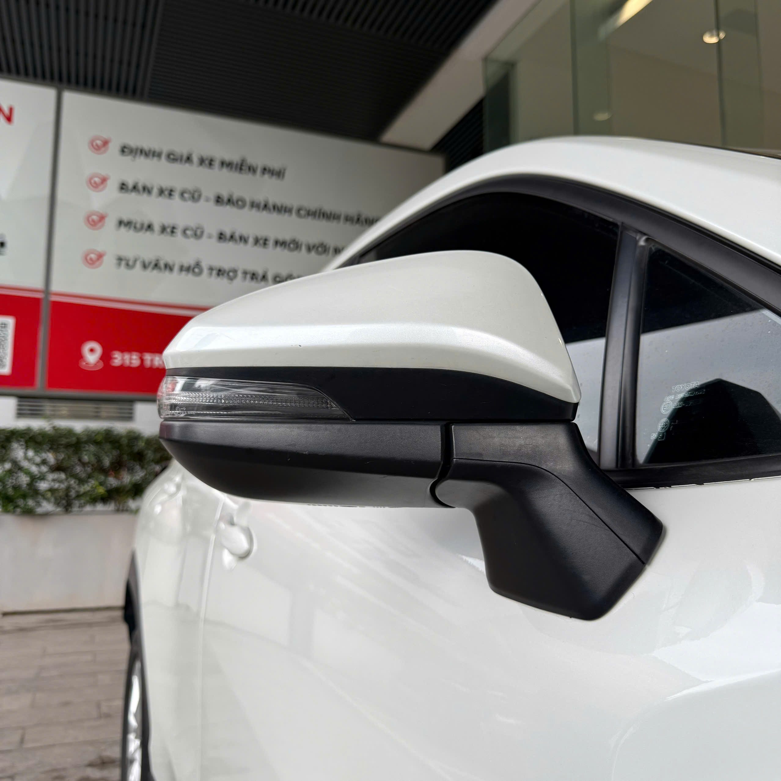 Corolla Cross 1.8G 2022 - Ảnh 4