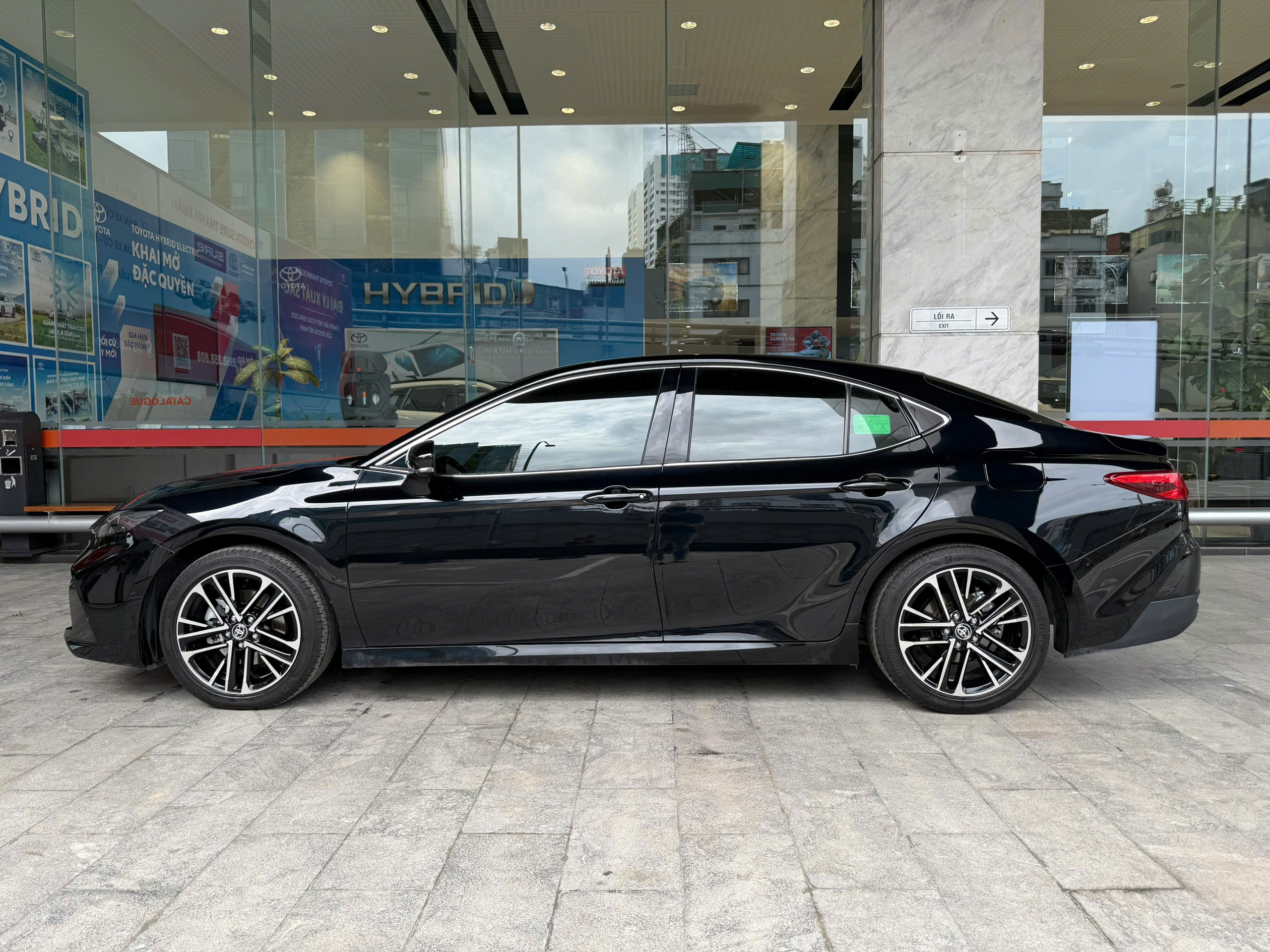 Toyota Camry 2.0Q 2025 - Ảnh 13
