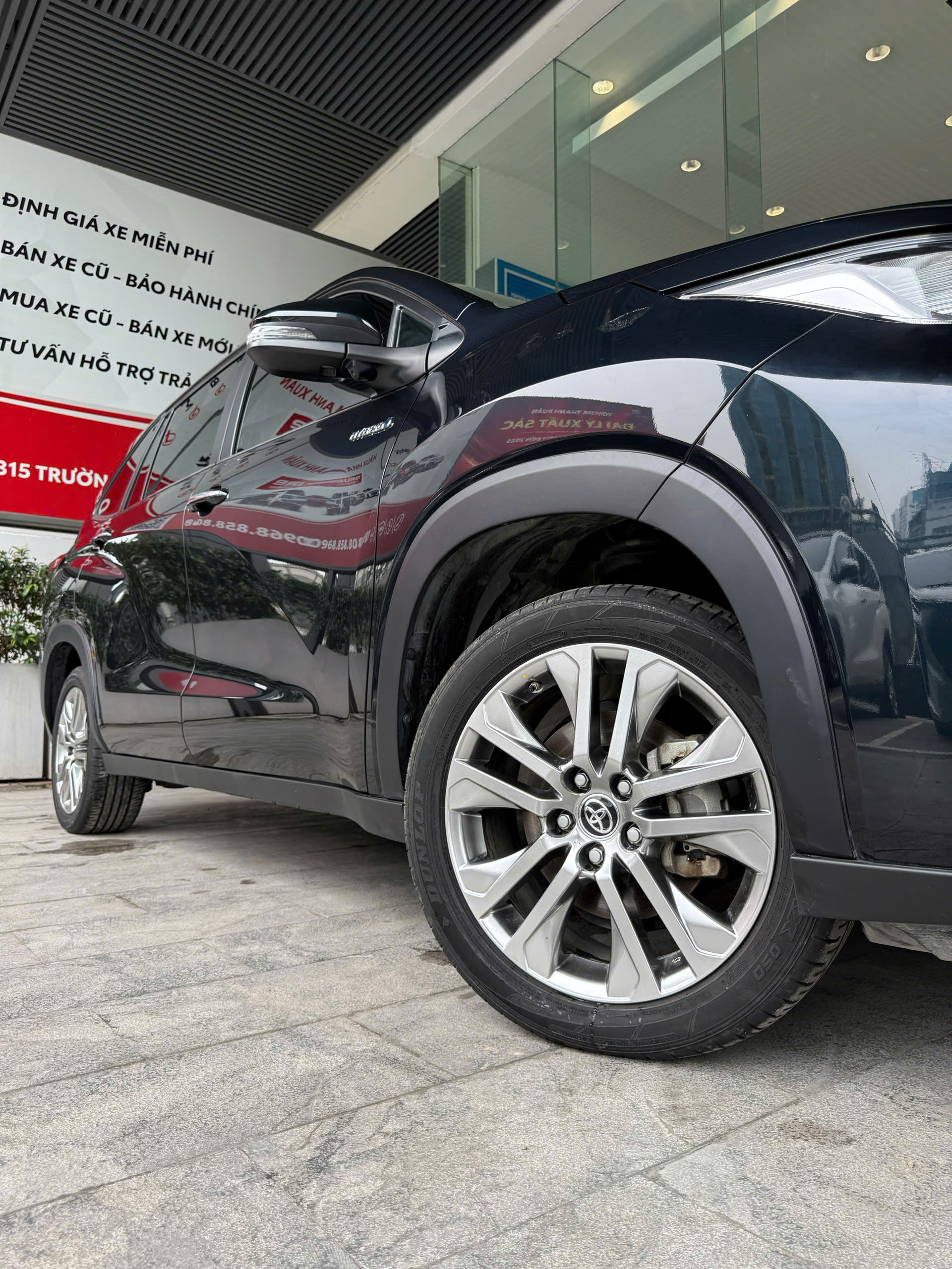Innova Cross Hev 2025 - Ảnh 8