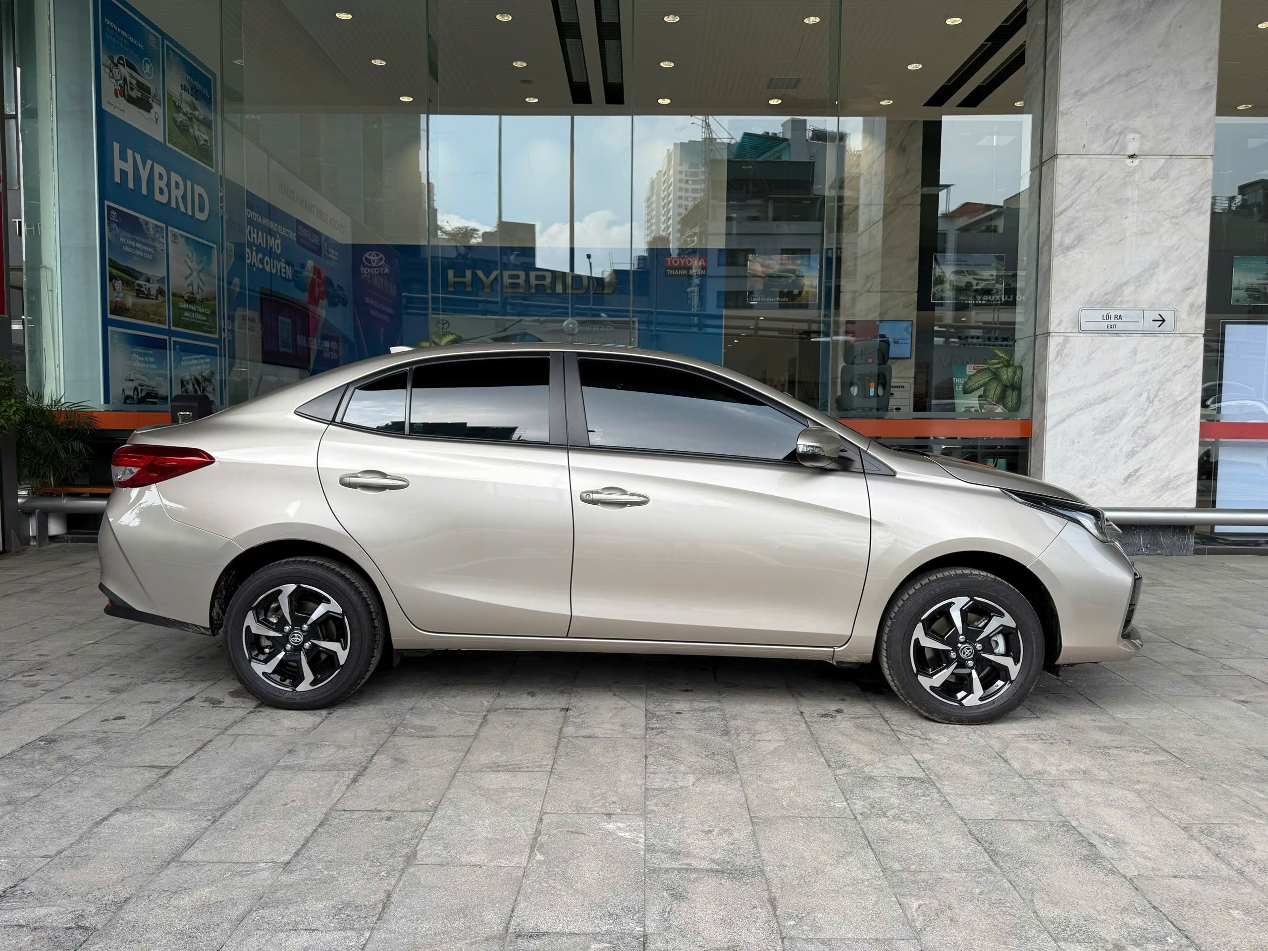 Toyota Vios E 2025 - Ảnh 8