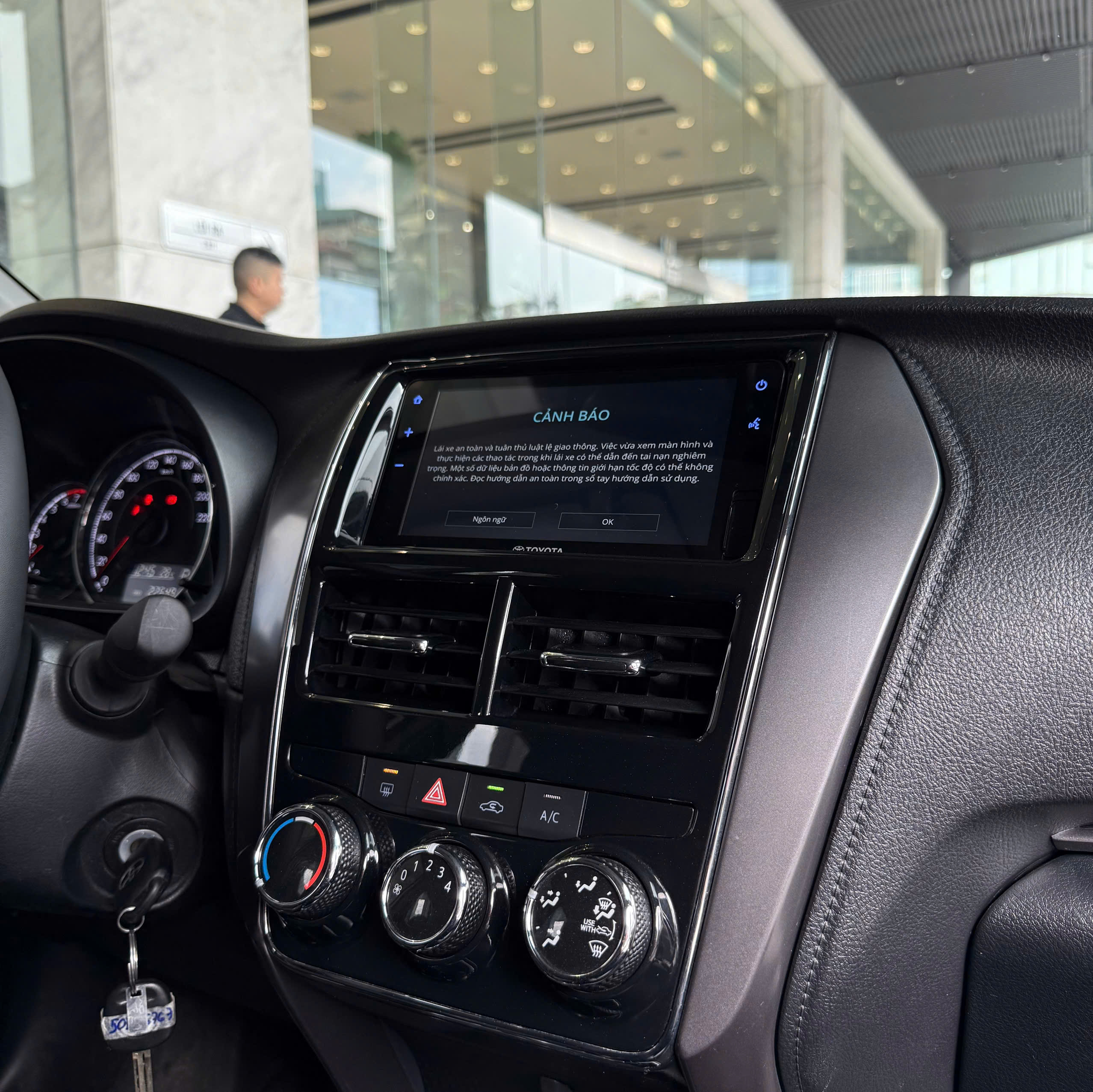 Toyota Vios E 2025 - Ảnh 24