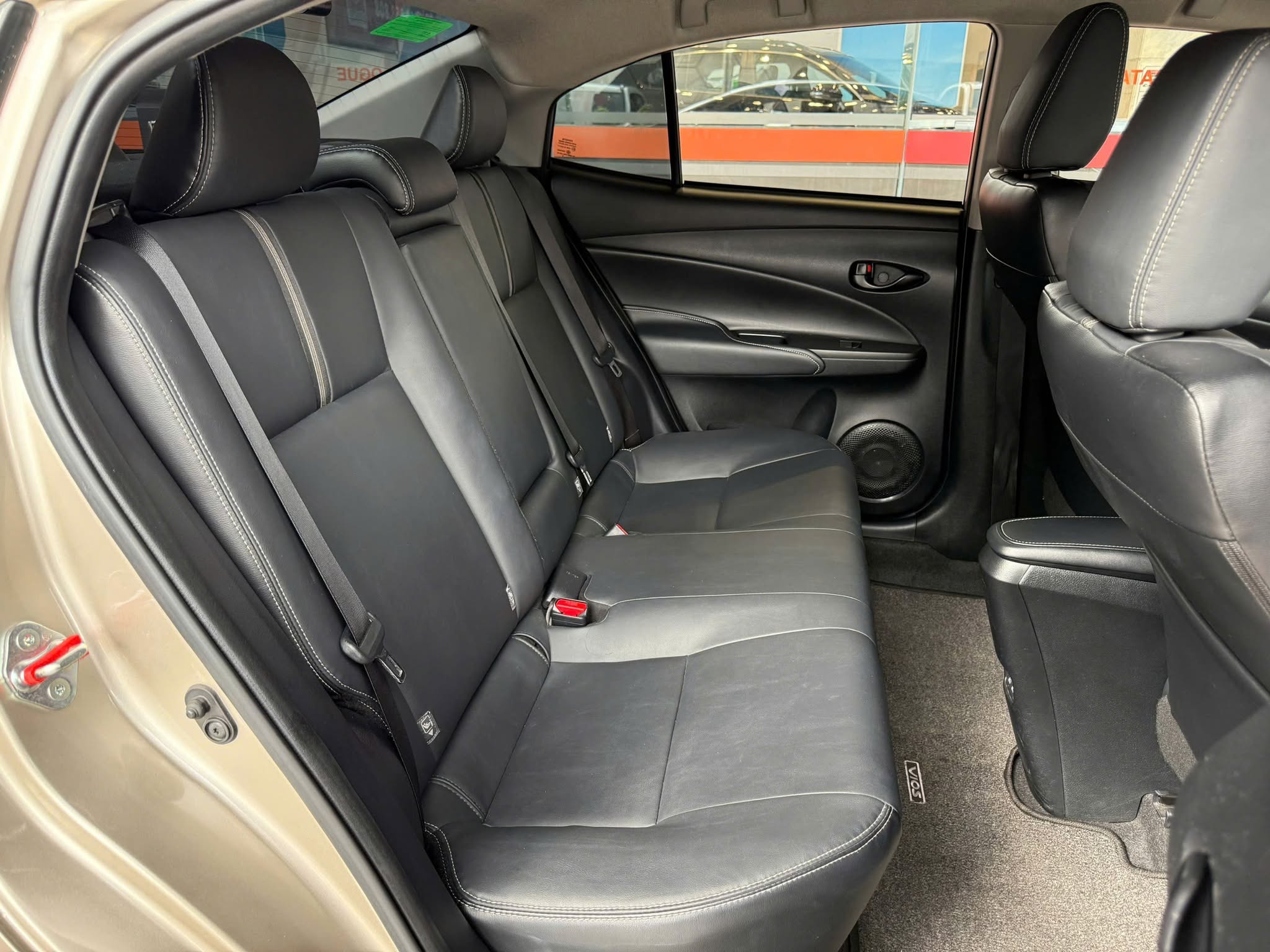 Vios E-CVT 2025 - Ảnh 12