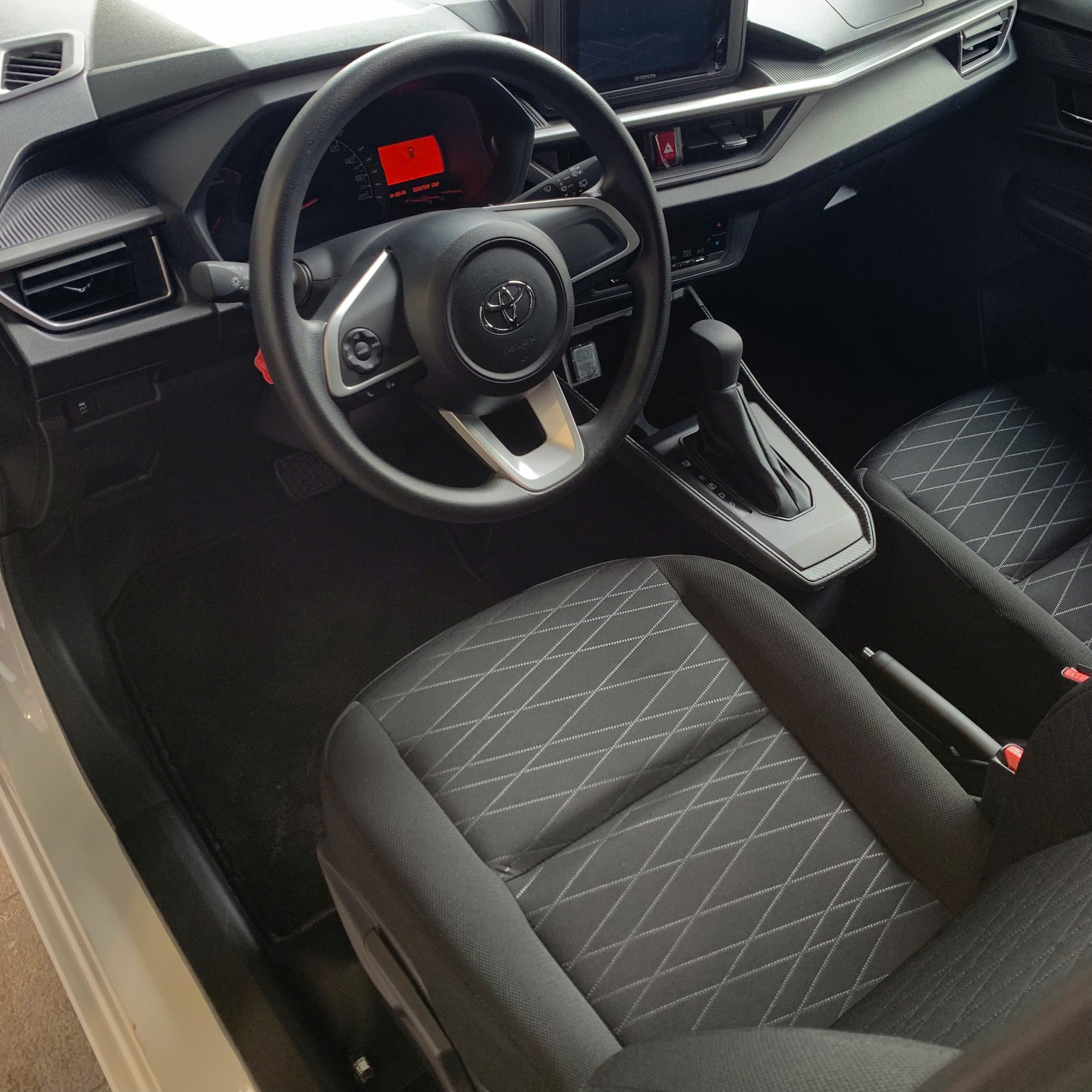 Toyoya Wigo 2024 - Ảnh 9