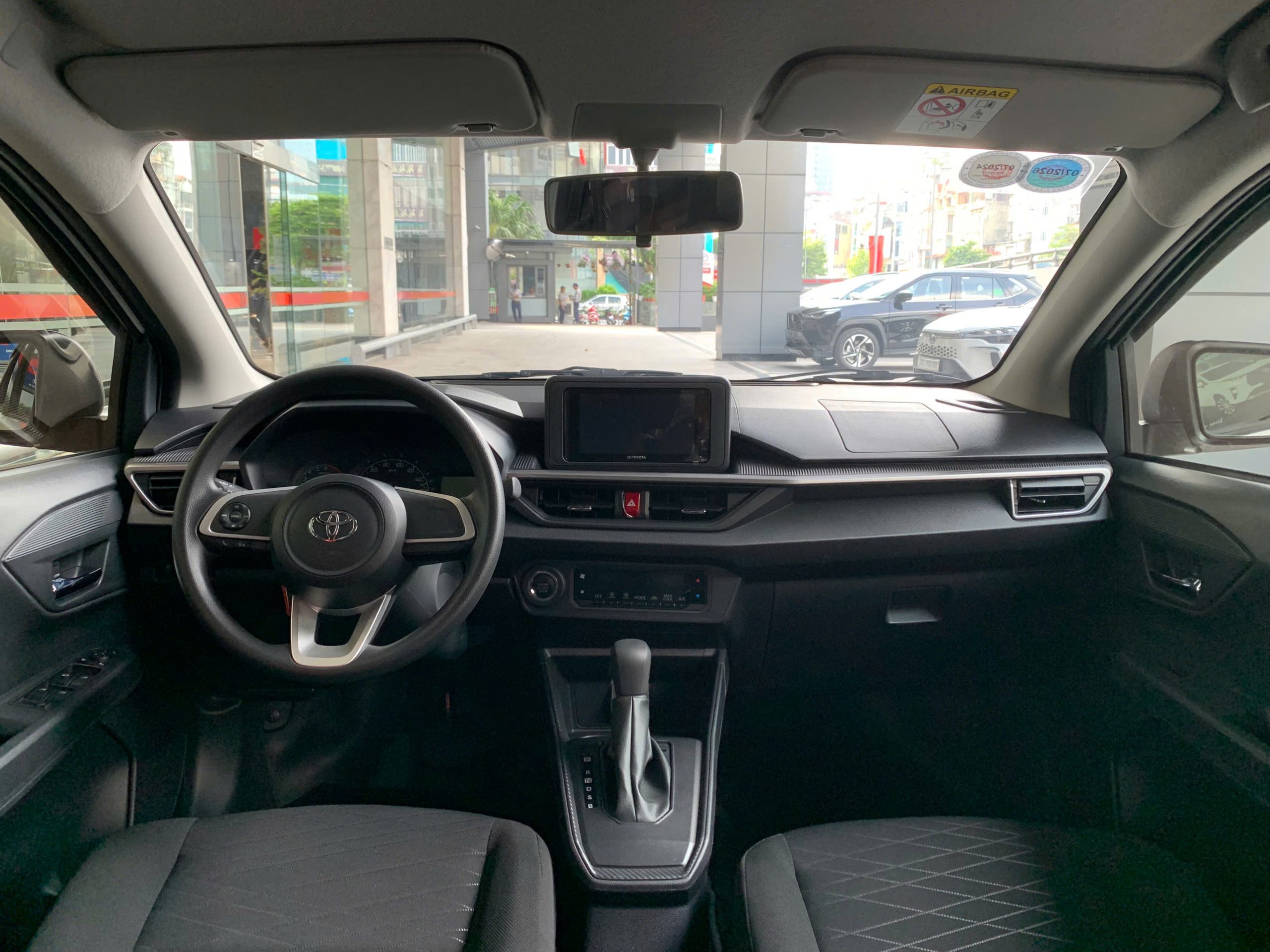 Toyoya Wigo 2024 - Ảnh 10
