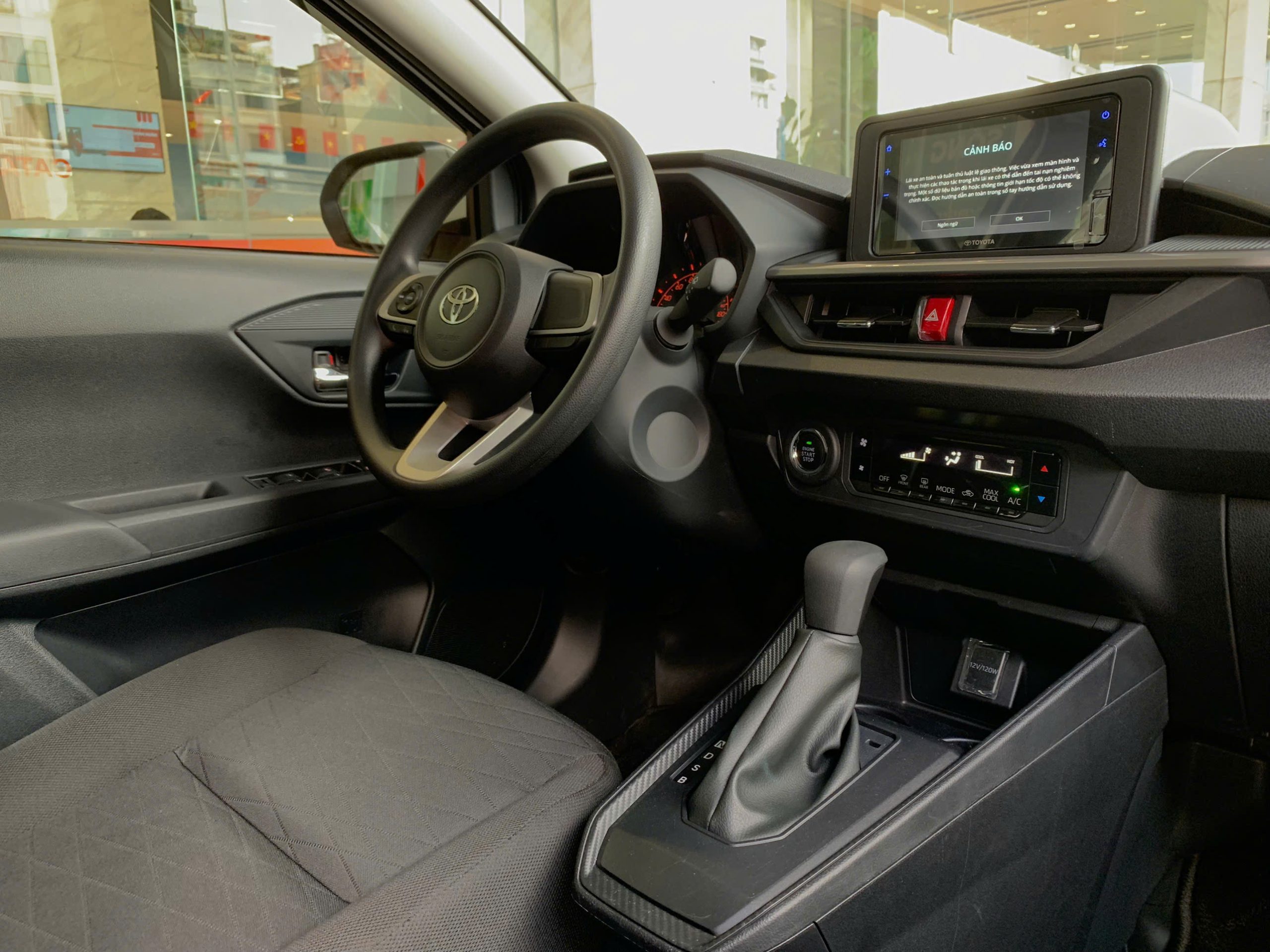 Toyoya Wigo 2024 - Ảnh 11
